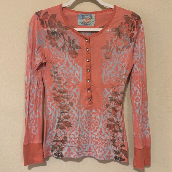 butterfly dropout Tops - Butterfly Dropout Long Sleeve Top